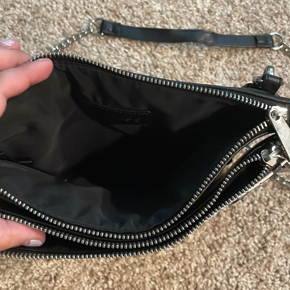 Handbag - Picture 4 of 5